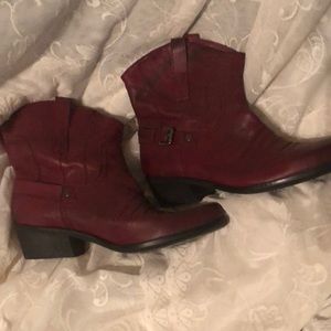 Size 10 red leather short boots. Franco Sarto
